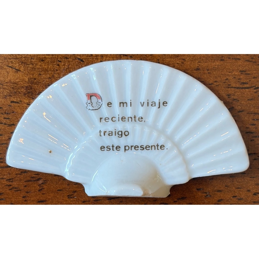 Vintage Madrid Spain Porcelain Fan Trinket Bear & Strawberry Tree Souvenir - Picture 2 of 2